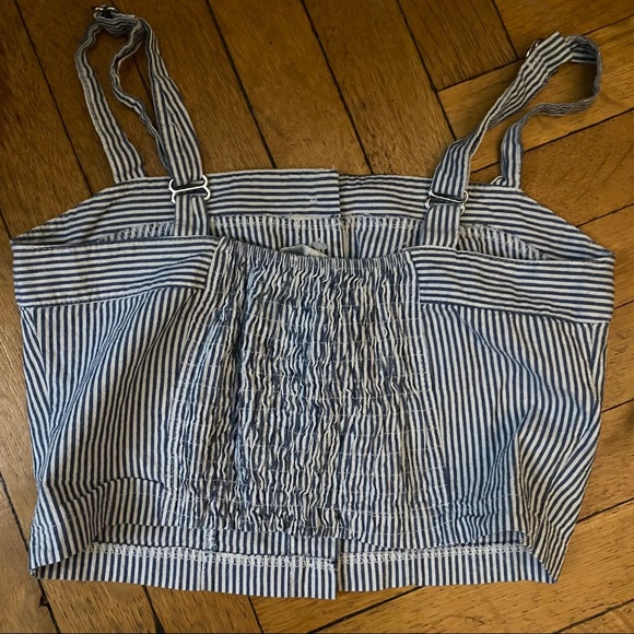 💙BRANDY MELVILLE TANK TOP💙 - Picture 3 of 4